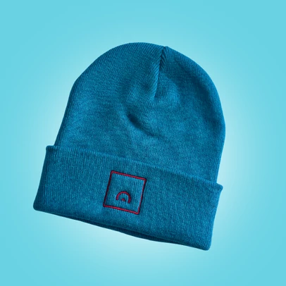 Kék téli sapka / Horizont